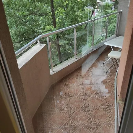 Lazur Apartment